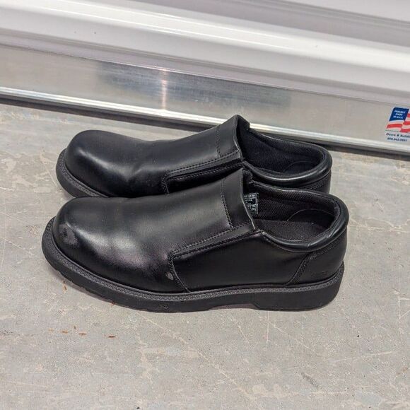 Skechers Men's Size 11 Slip Resistant Heavy Leather Slip On Black Kitchen Shoes - Picture 1 of 7